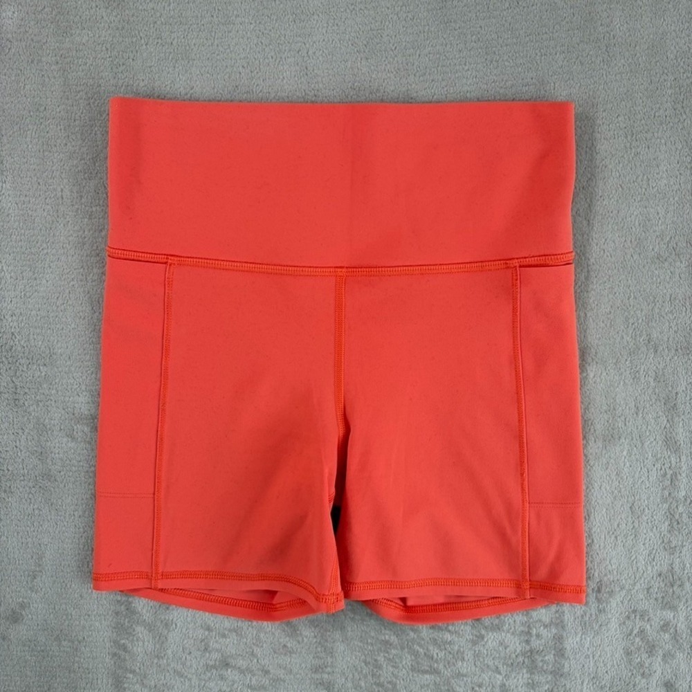 Vuori Studio Pocket Shorts High Rise Biker Athletic Women XS Coral Yoga Gym